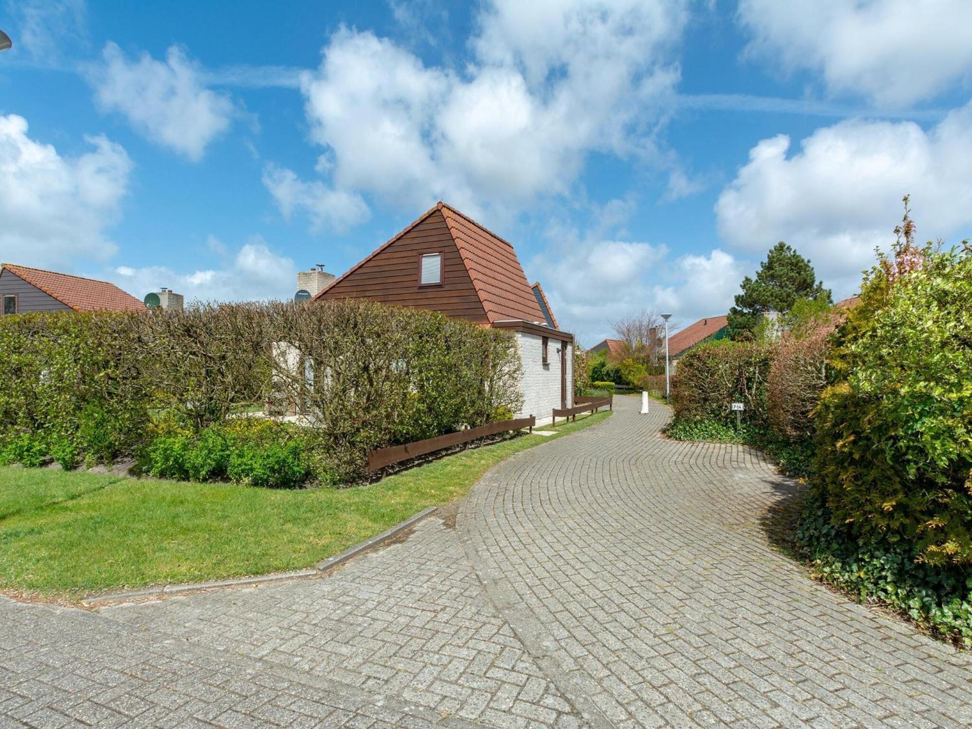 Holiday Home With Fabulous Garden Sint Maartensvlotbrug Exterior foto
