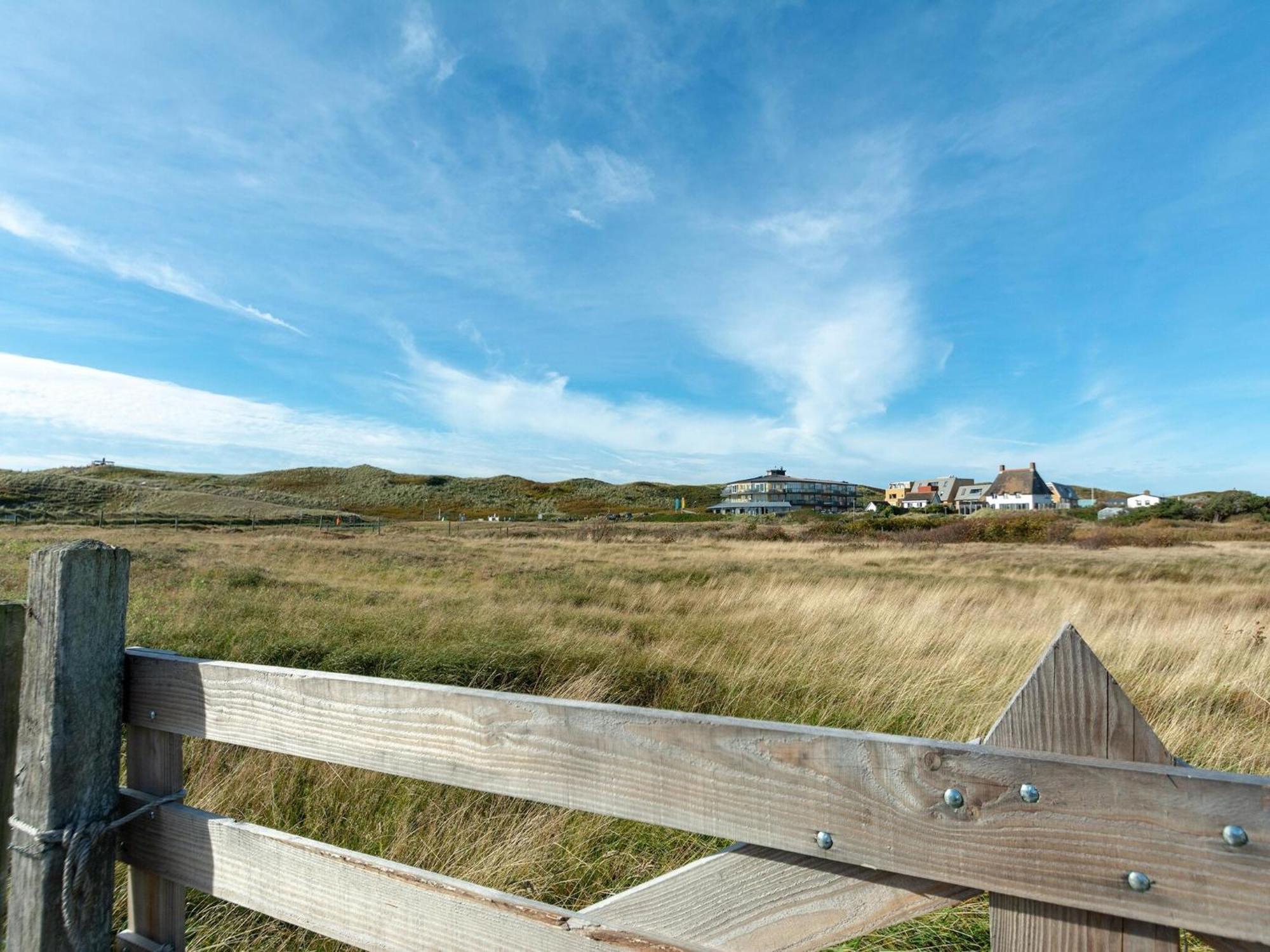 Holiday Home With Fabulous Garden Sint Maartensvlotbrug Exterior foto