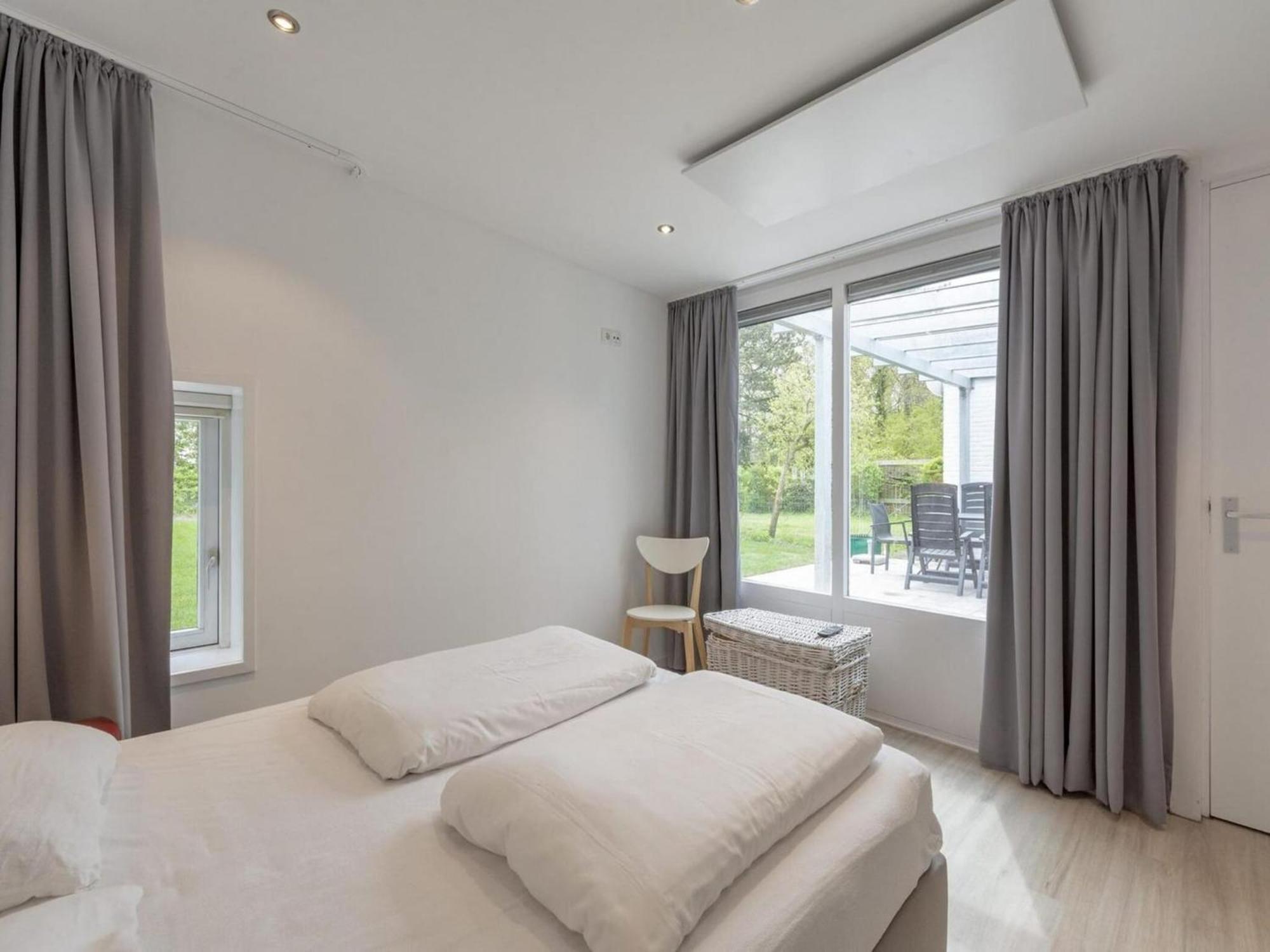 Holiday Home With Fabulous Garden Sint Maartensvlotbrug Exterior foto